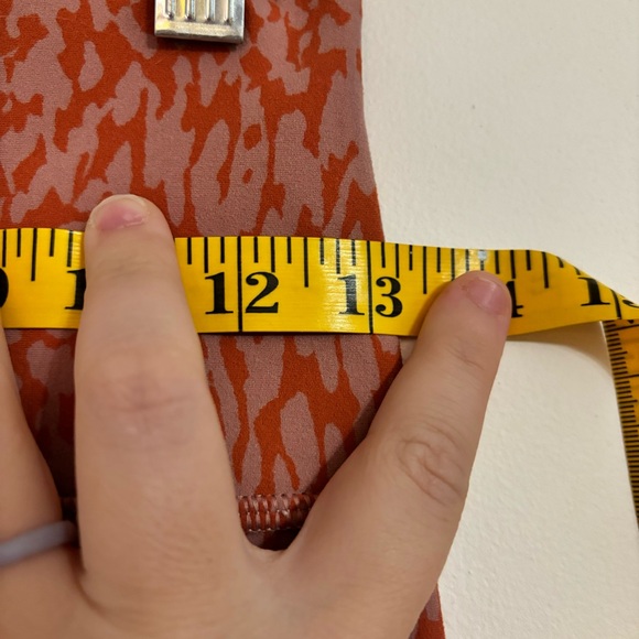 Athleta Salutation Stash Pocket II Printed 7/8 Tight Pink Orange Leggings Sz S - Picture 13 of 13